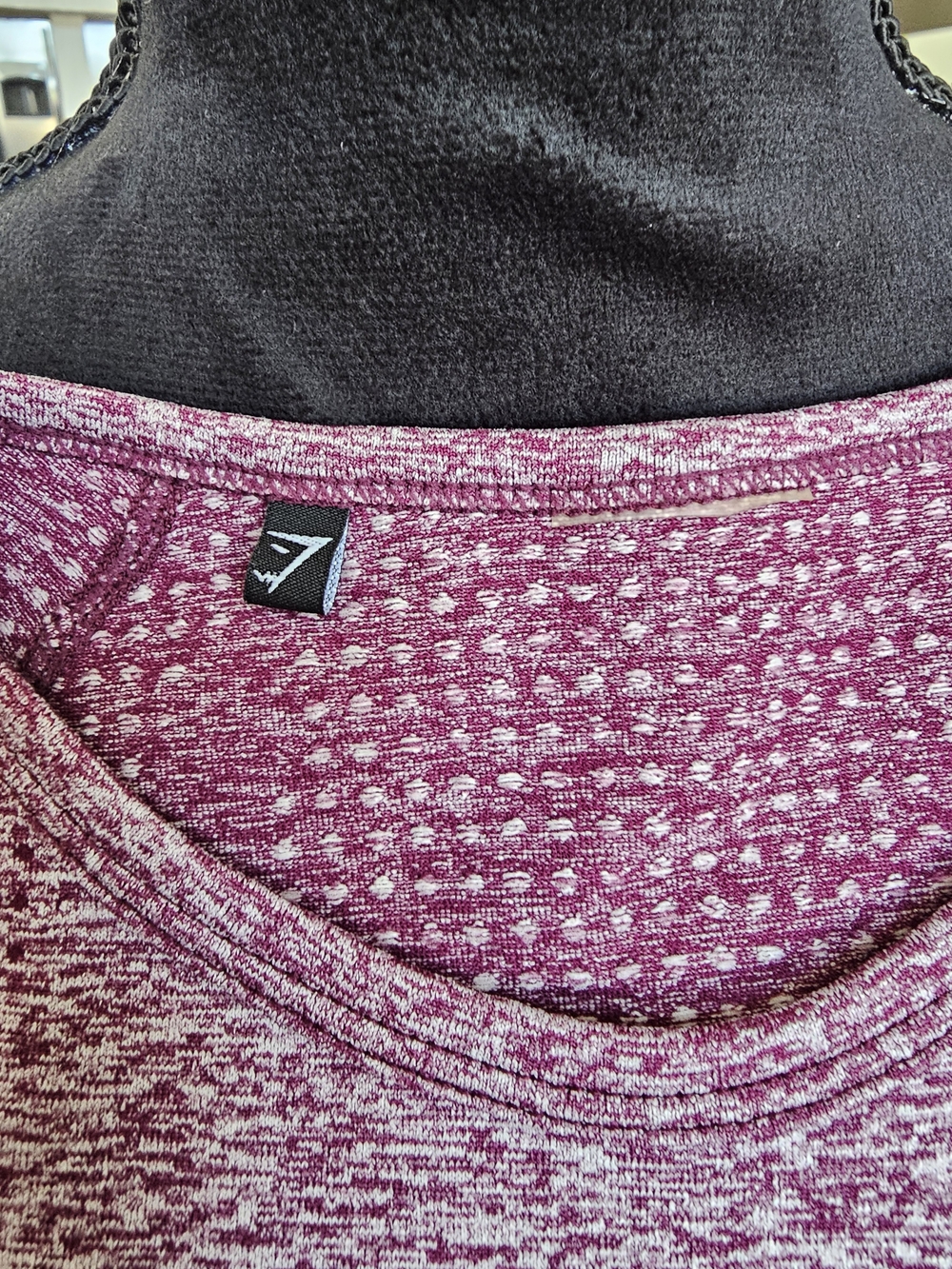 Women's GymShark Vital Seamless Crop-Long Sleeve-Shirt-Small-Plum- Pre Owned - Picture 5 of 13
